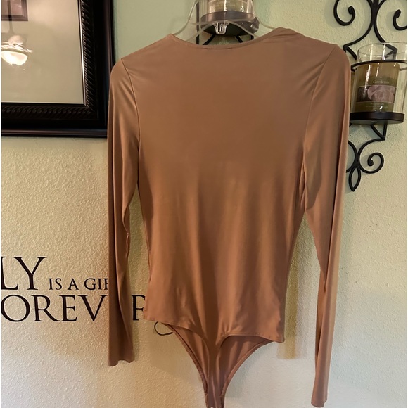 NWOT EXPRESS Bodysuit - Picture 5 of 6